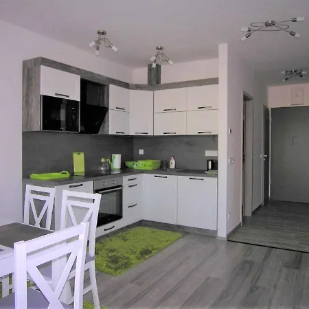 Διαμέρισμα In 36821 *