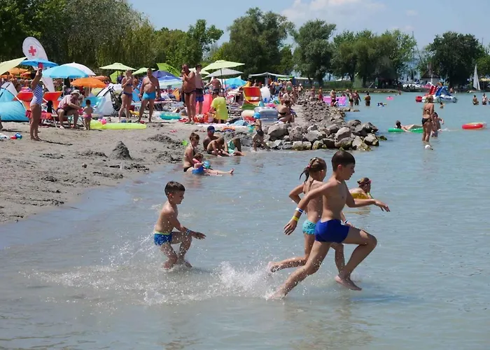 Appartement In 36821 *