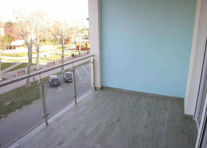 In 36821 * Balatonlelle